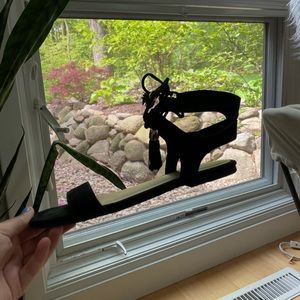 Black Merona tie up sandals